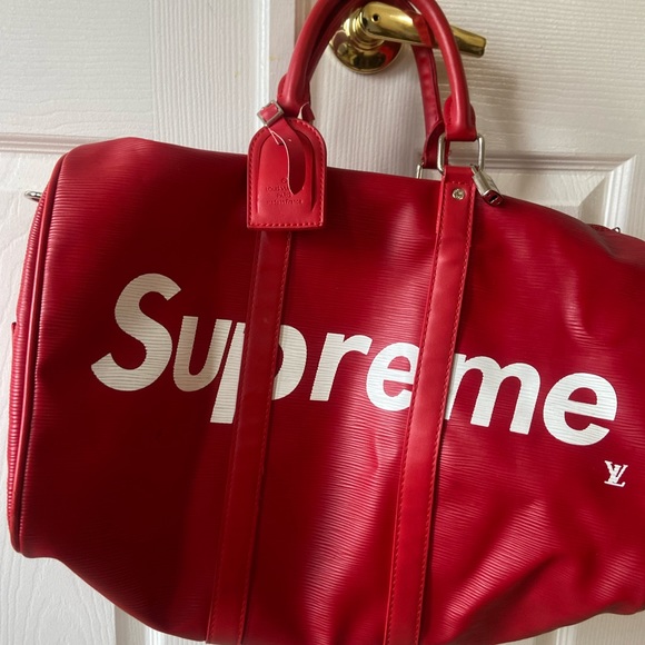 Louis Vutton Supreme Leather Bag - Picture 2 of 8